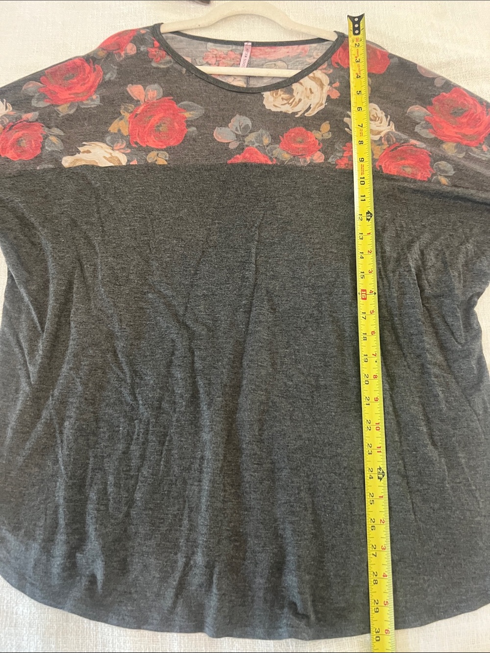 Cool Melon Women's Dark Gray Floral Yoke Long-Sleeve Tunic Top Sz 1XL - Picture 11 of 12